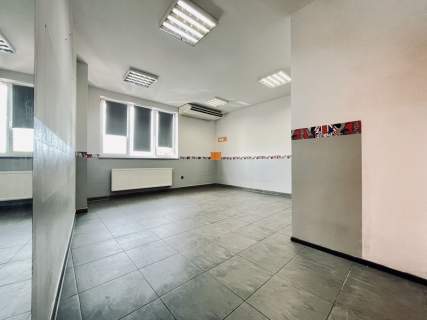 Galeria X Bezczynszowy Centrum Duży Parking
