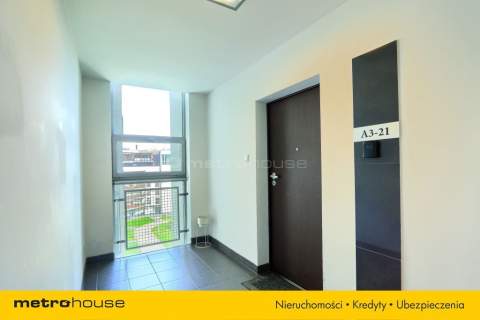 Miejski apartament z balkonem, przy Żeligowskiego