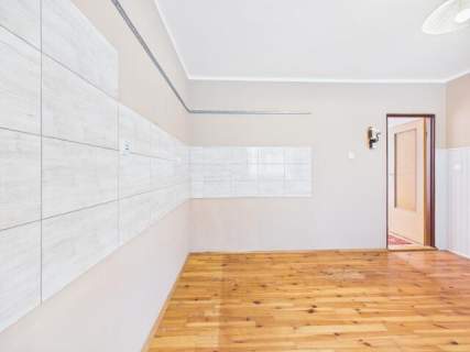 Inwestycja w centrum 290 m2 dom lokale użytkowe do remontu