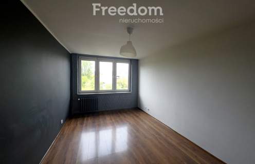 3 pokoje balkon piwnica, Bródno, ul. Bolivara