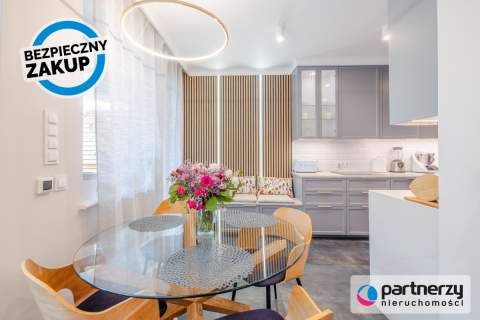 Stylowy Apartament z Ogrodem, Balkonem i Garażem