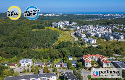 Duża działka z domem w Gdyni Karwinach