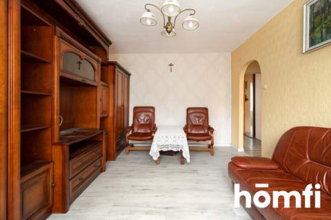 2 pokoje z oddzielną kuchnią 1 piętro loggia
