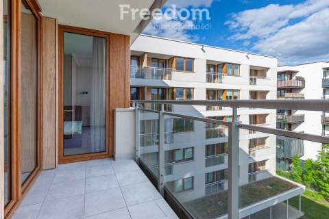 2 pokoje, umeblowane, balkon, ul. Instalatorów 21.
