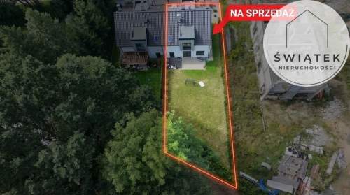 DOM W MIEŚCIE, LAS ZA ŚCIANĄ BLIŹNIAK 125 m