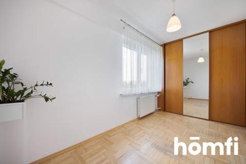 KUSTRONIA 4 POKOJE PARKING BALKON