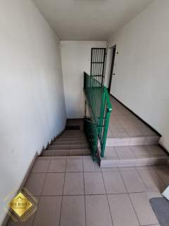 Dwupomieszczeniowe biuro w centrum