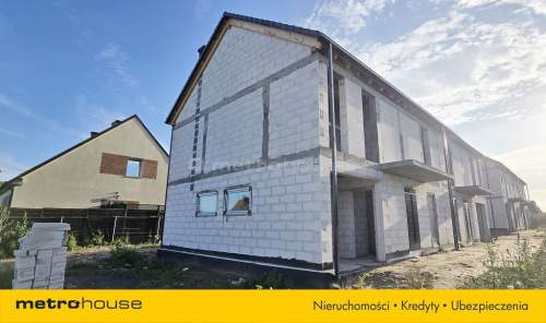 NOWY DOM BLISKO LASU