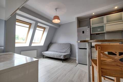 3 pokojowe, balkon, klimatyzacja,zamknięte osiedle
