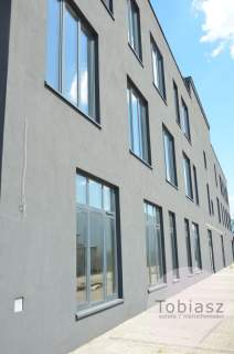 Industrialne biura /wysoki standard/ magazyn