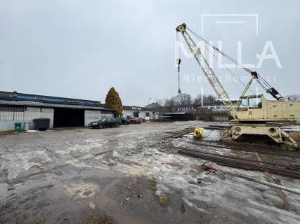 Działka inwestycyjno-usługowa w centrum Zgierza z budynkami