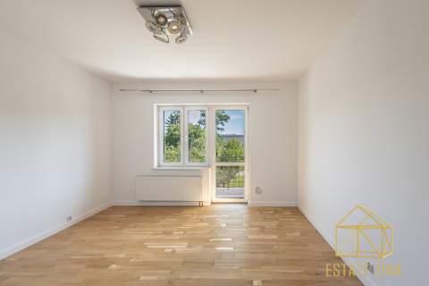 Ekonomiczny dom 220 m , 4 pokoje, Tymbark