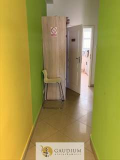 Lokal w centrum Gdyni z witryną
