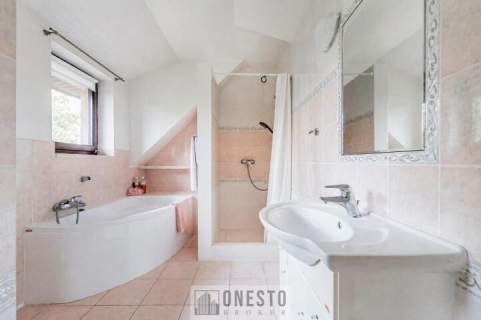  dom 225 m2 7 pokoi działka 835 m2 2 garaże sauna S
