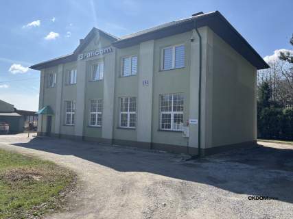 Obiekt usługowo-produkcyjny z mieszkaniem, Starach