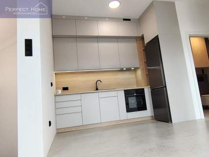 Apartament 4 pokojowy pod klucz , na zamkniętym osiedlu.