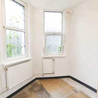 Handlowo - usługowy, witryna, parter, 38 m2