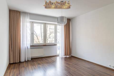 Wynajem okazja kawalerka 34 m2 na Kruczej balkon