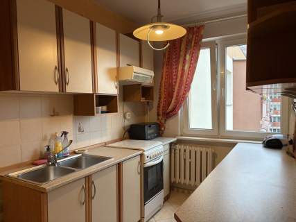 Spółdzielcze Własnościowe/2 pok. 42m2/ Ul. Szafera