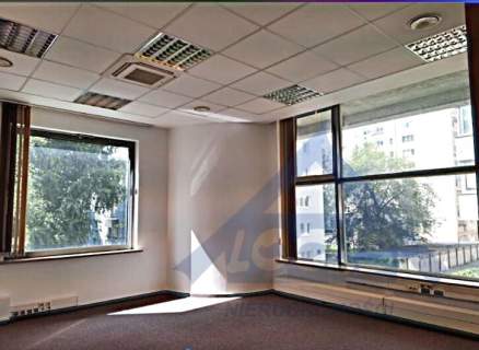 BIURO W ŚRÓDMIEŚCIU, KANELARIA, SHOWROOM