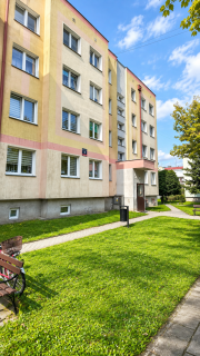 3 POKOJE 64,2 m DUŻY BALKON DUŻA PIWNICA