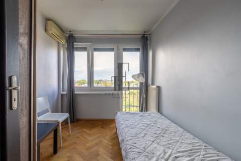 3 pokoje z balkonem KW niski czynsz