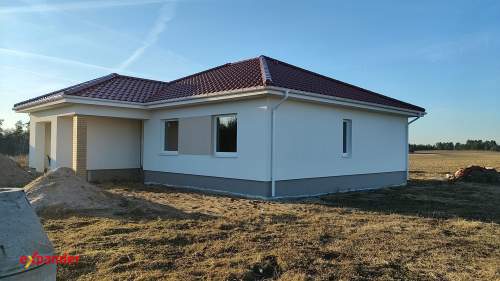 Nowoczesny dom blisko jeziora Spokojna okolica Pompa ciepła