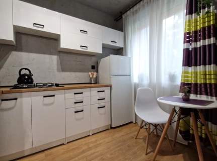 Duża kawalerka - 31m2, Wyszyńskiego 51, Retkinia
