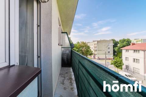 Kawalerka z balkonem 33,5 m parking
