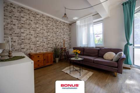 2 pokoje z dużym balkonem Czuby do wejścia