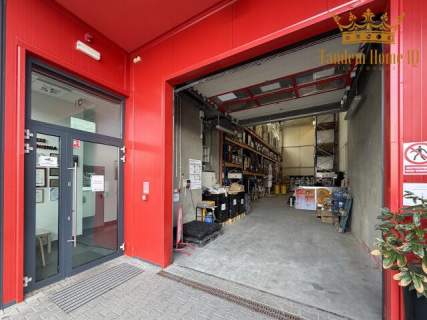 Na wynajem magazyn 560m2, biuro 275m2 w kompleksie biznesowym...