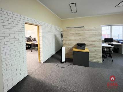 Powierzchnia biurowa 100 m2