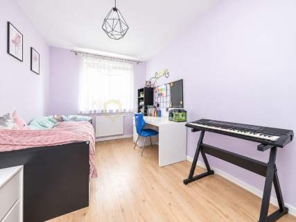 4 pokoje 93,5 m 2 miejsca w garażu Bemowo