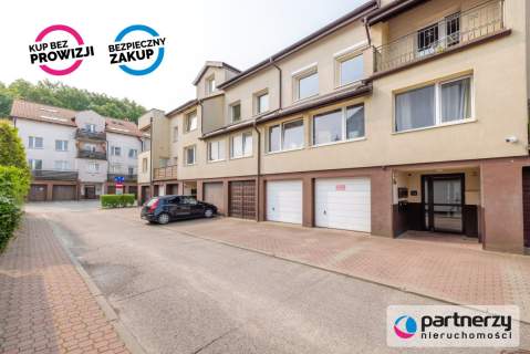 Stylowy Apartament z Ogrodem, Balkonem i Garażem