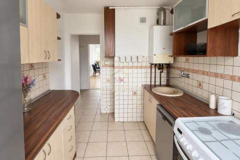 Mieszkanie 3 pokoje 54 m2 2 piętro Karmelkowa Klecina