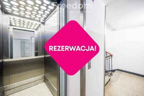 Kawalerka 23,33 m2 z oddzielną kuchnią.