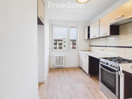 3 pokoje, balkon i osobna kuchnia XXX-lecia