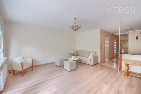 2 pokoje z ogrodem 64m2 i garażem 20m2 Tolkmicka