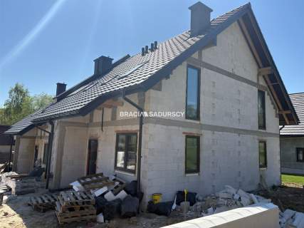 Segment w zabudowie bliźniaczej 75m2