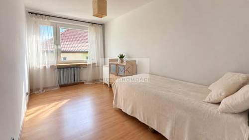 Mieszkanie 4 pokoje 75 m2 duży balkon 2. piętro Brzeg, N