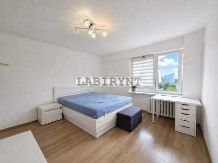 Tysiąclecie, M-3, 52m2, po remoncie, winda, balkon