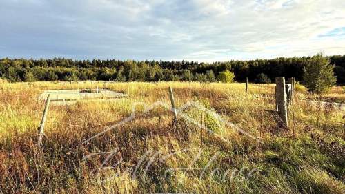 Działka 1066 m ze stanem zero domu parterowego z garażem Poda