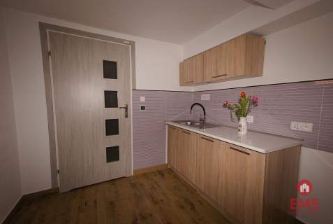 Budynek 430m2 Dom Ul. Stroma