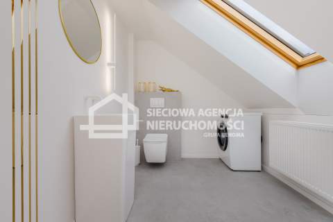 2-poziomowy apart nad samym morzem w Mechelinkach