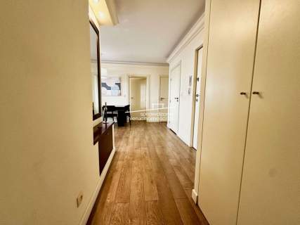 Apartament PREMIUM przy Metrze WILANOWSKA