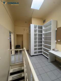 Lokal przy Hali Targowej 82 m2 Witryna