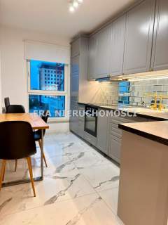 Apartament przy Młynowej 3 pokoje,winda, garaż