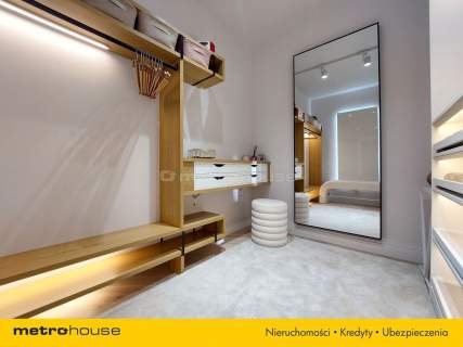 LUKSUSOWY APARTAMENT, 2 MJC POSTOJOWE, KOMÓRKA