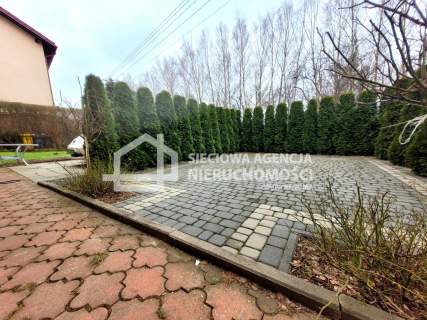 Wyremontowany dom, 4 niezależne mieszkania Żukowo