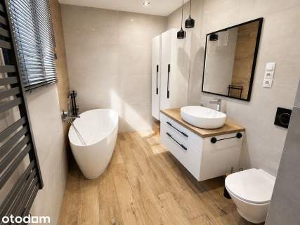 Dom w centrum 324 m2 7 pok 2 lazienki 3 tarasy osobn